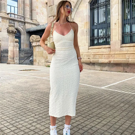 Knit Club Dress – Slim Fit, Low-Cut